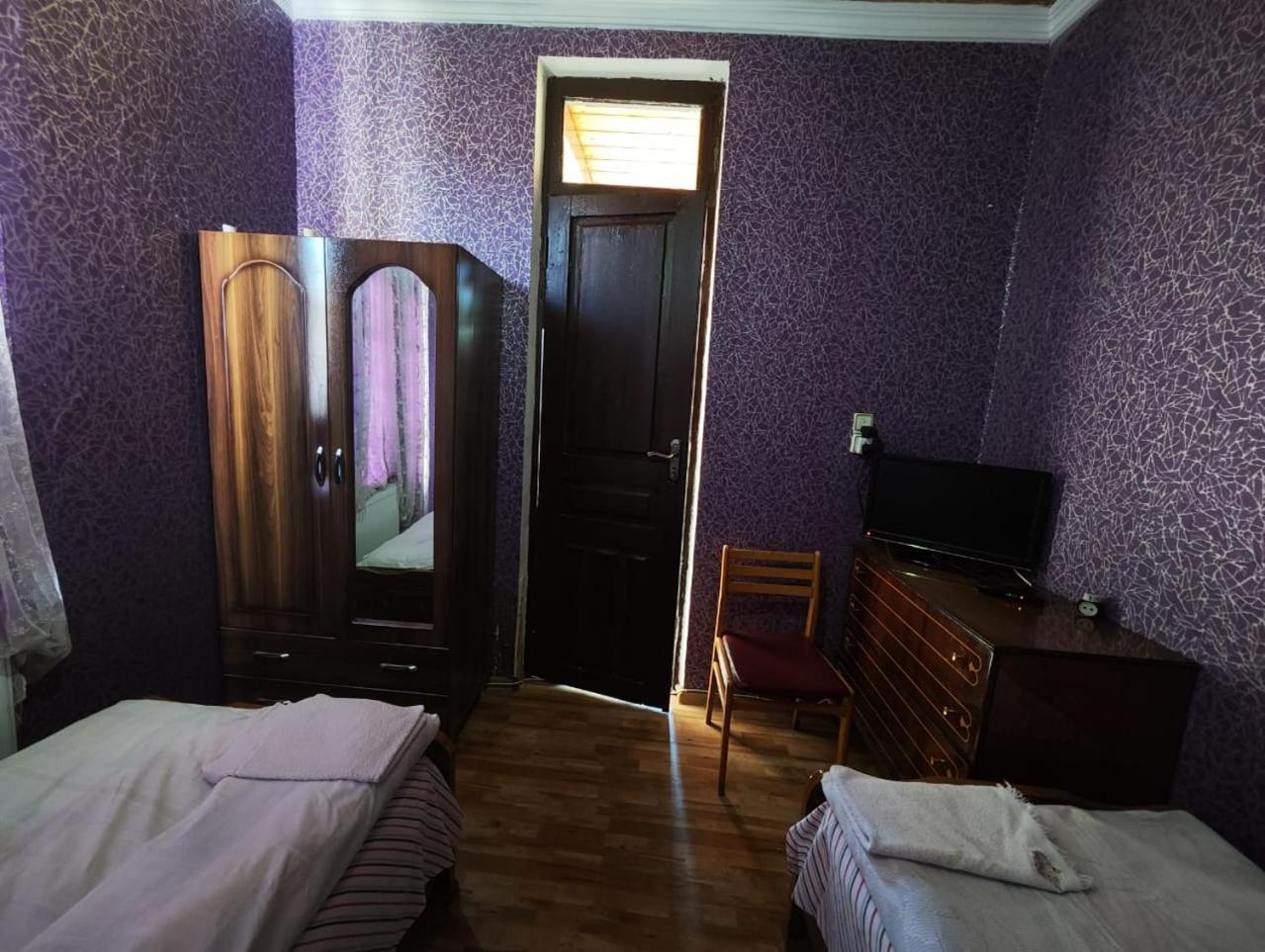 Hotel Chveni Ezo Ambrolauri Exterior foto